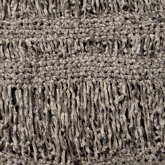 Handmade Gray Knit Scarf - Picture 6 of 6